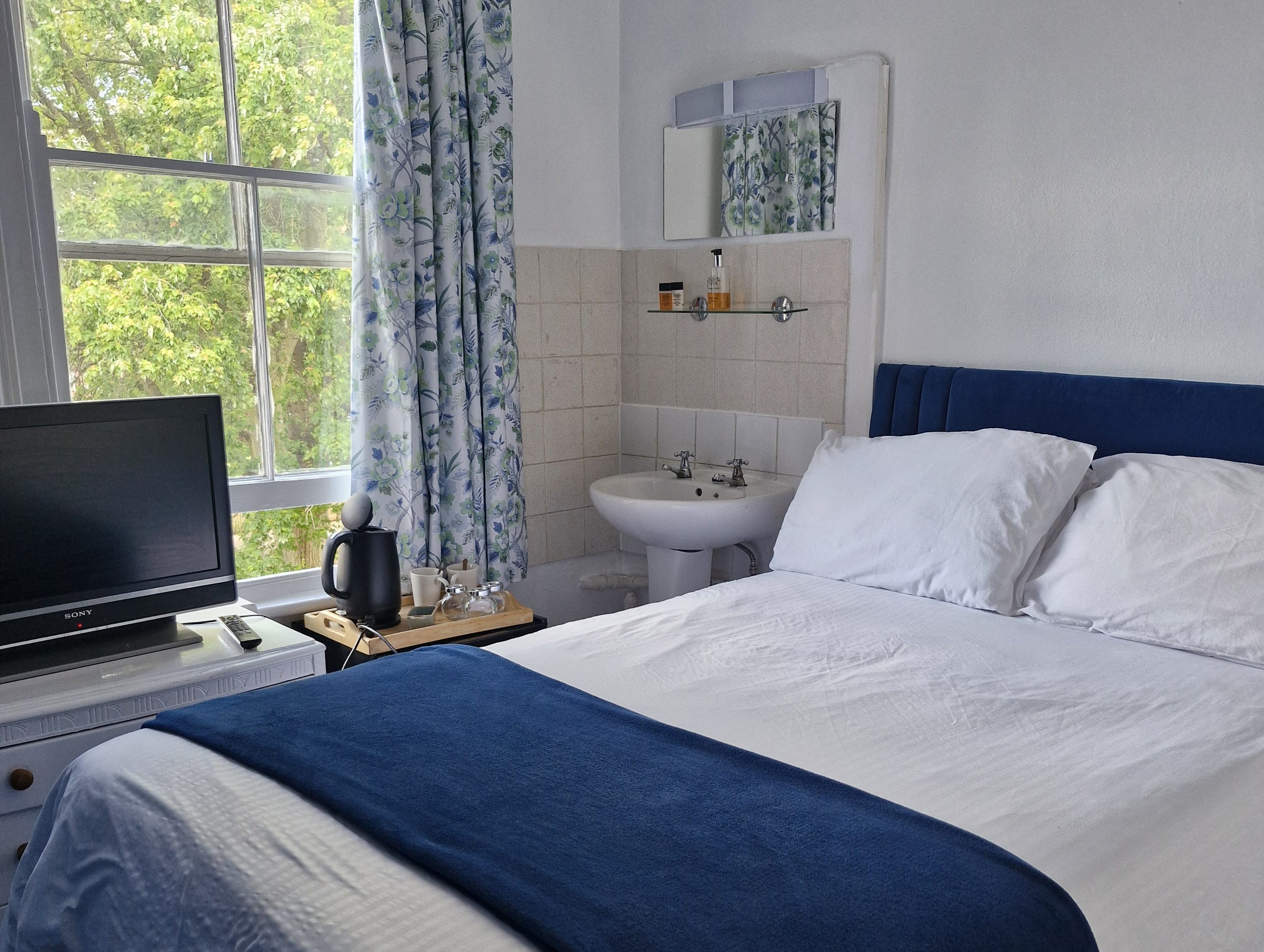 Room 9 May 2025.jpg